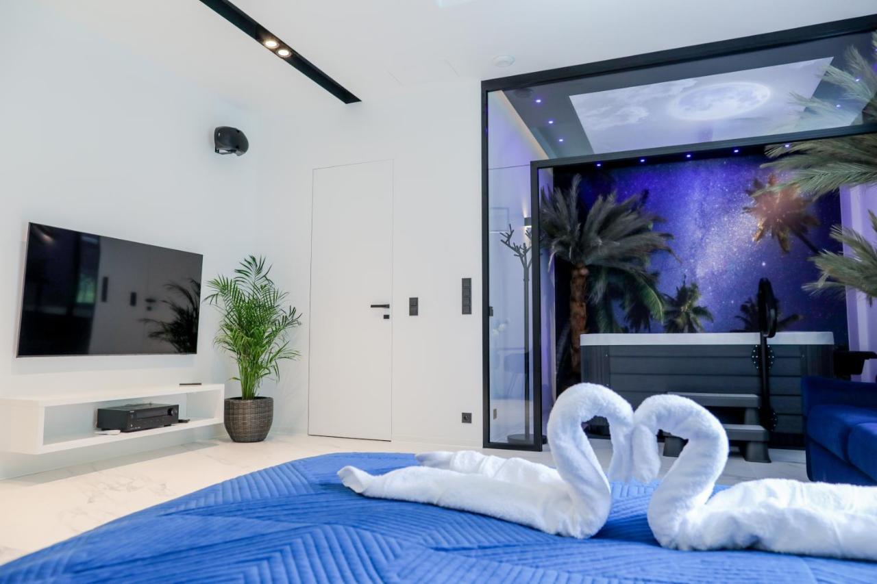 Apartament Ksiezycowy Z Jacuzzi Nowy Sacz Exterior photo